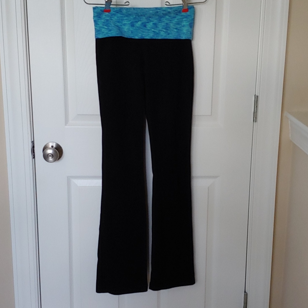 Mossimo Black Yoga Pants Size XS